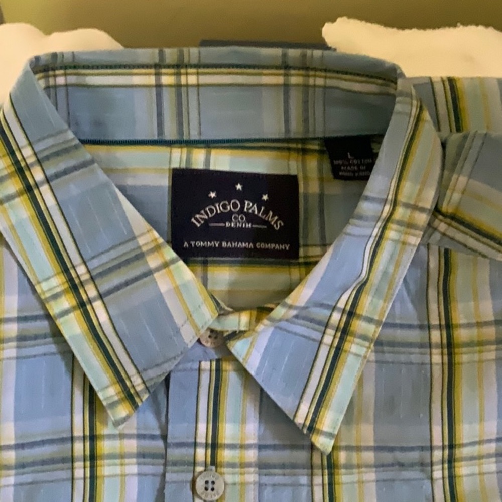 NWOT! Men’s Indigo Palms Tommy Bahama Blue Plaid Cotton Shirt. Size Large.